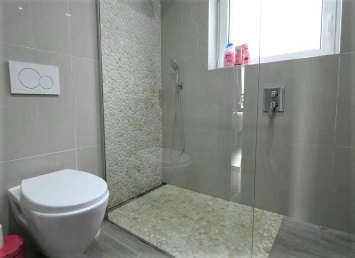 Villa 3 chambres avec jardin et parking  - Photo 8