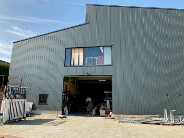 Entrepôt de 280 m² 