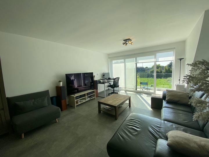 Superbe appartement 2 chambres avec grand séjour - Photo 3