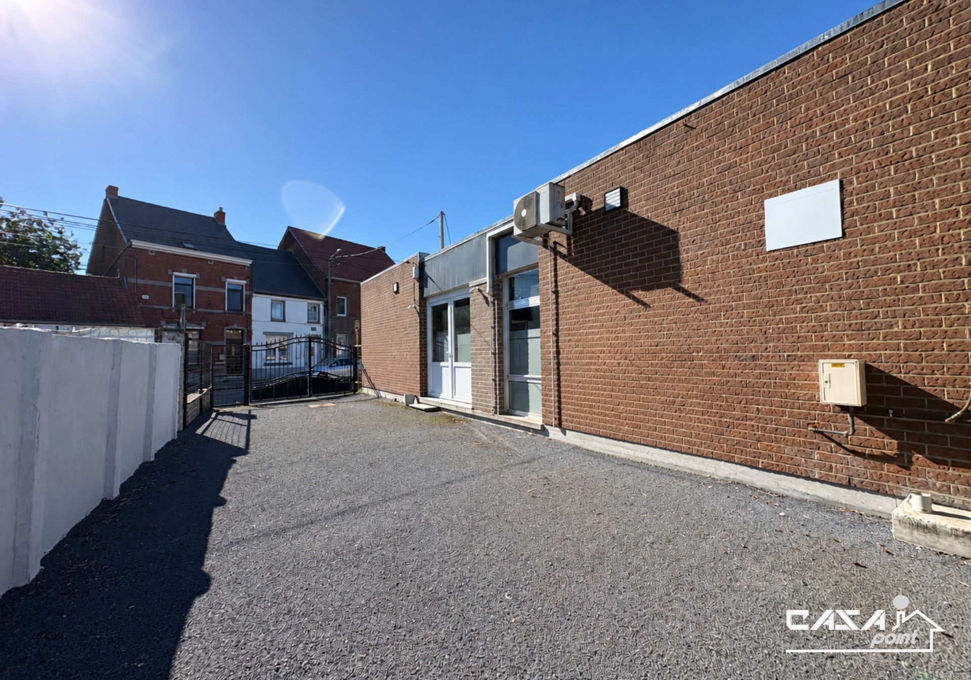 Surface commercial de 120 m²  - Photo 7